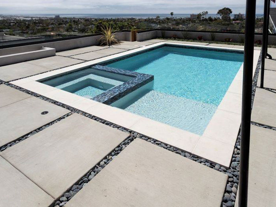 Pools and hot tubs near West Fargo ND Fiberglass Pools Bismarck